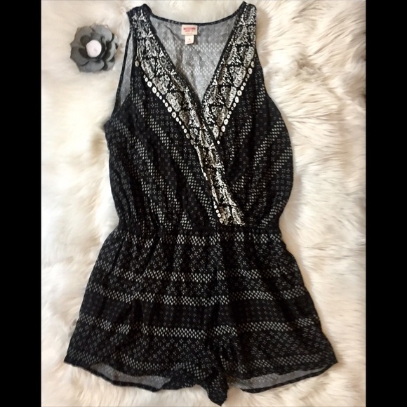 Mossimo Supply Co. Dresses & Skirts - Mossimo Supply Co. Romper Sz. XL